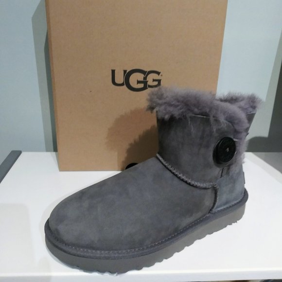 Ugg Mini Bailey Button Boots - Picture 1 of 4
